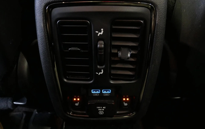 Jeep Grand Cherokee cena 159900 przebieg: 79400, rok produkcji 2020 z Grybów małe 631